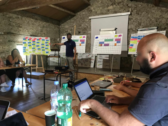 Les supports visuels aident les groupes à mieux travailler ensemble, à partager une vision commune de l'objectif.